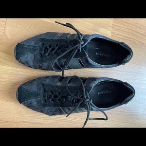 🌷Coach woman’s black shoes with box